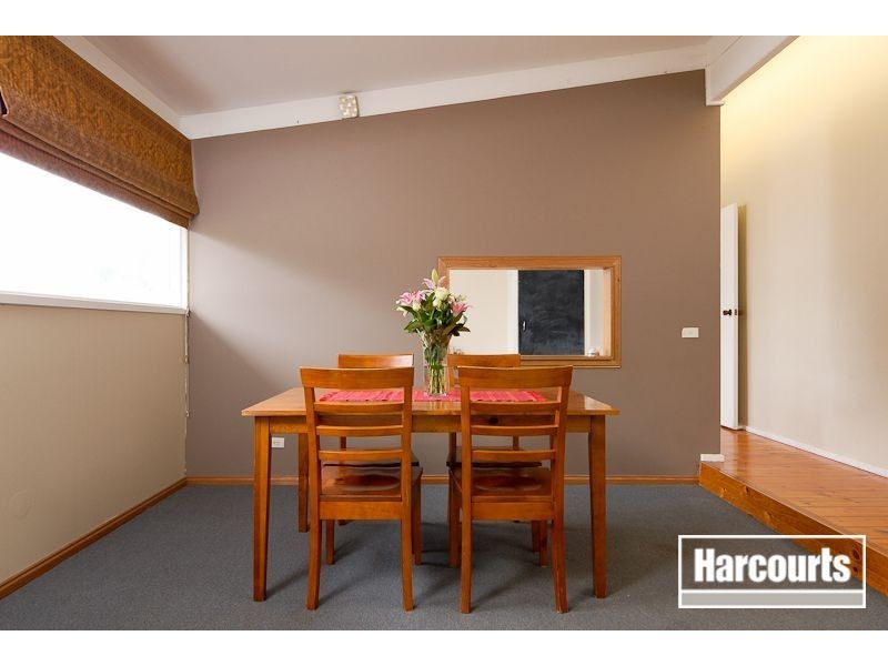 19 Holbourne Drive, Junction Village VIC 3977