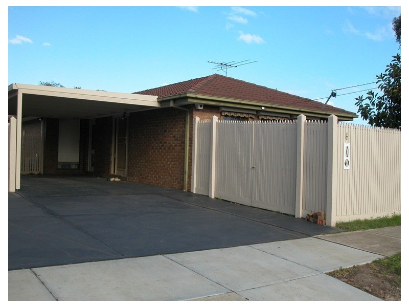 6 Christine Street, Cranbourne VIC 3977