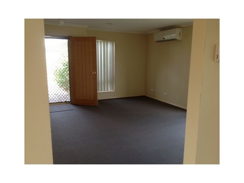 24 Genoa Way, Cranbourne VIC 3977