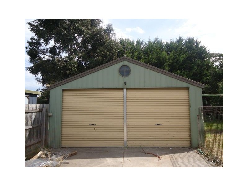 21 Ainsleigh Court, Cranbourne VIC 3977