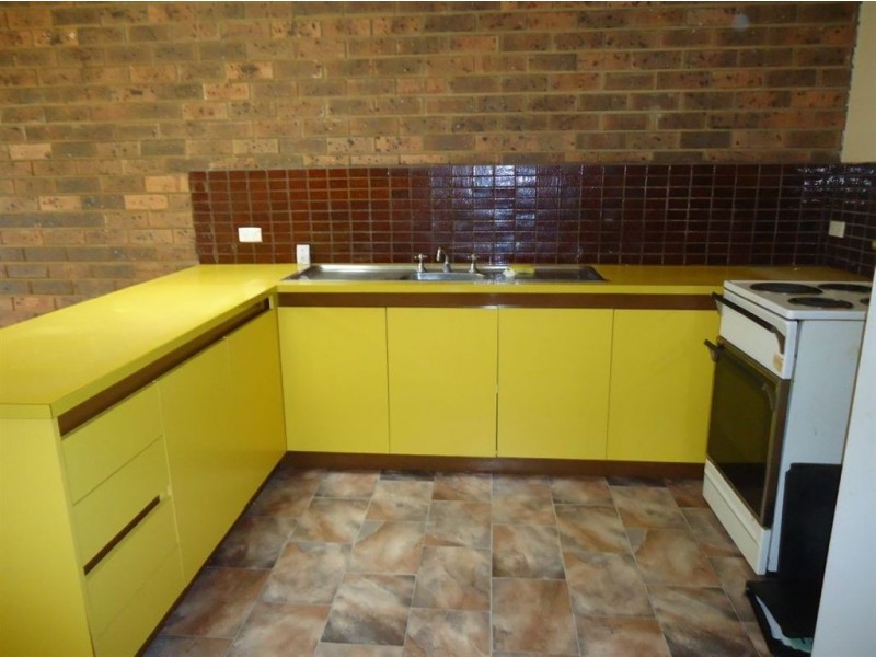 3/15 Tucker Street, Cranbourne VIC 3977