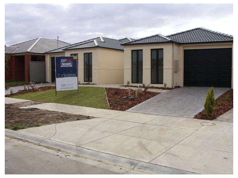 1/6 Saltram Court, Cranbourne East VIC 3977
