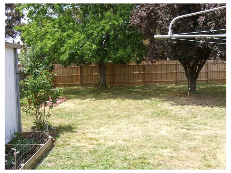 6 Hudson Street, Cranbourne VIC 3977