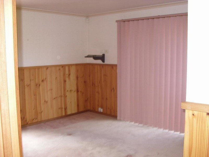 24 Innes Court, Berwick VIC 3806