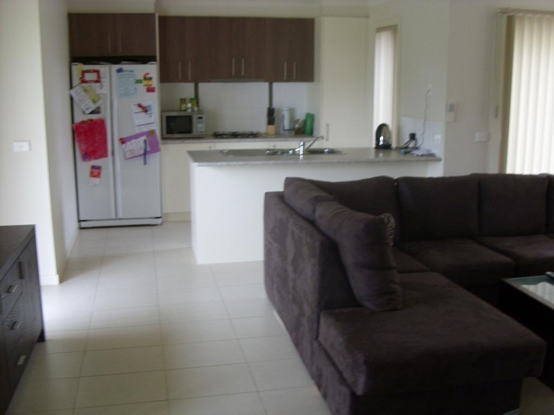 1/24 McCormicks Road, Skye VIC 3977