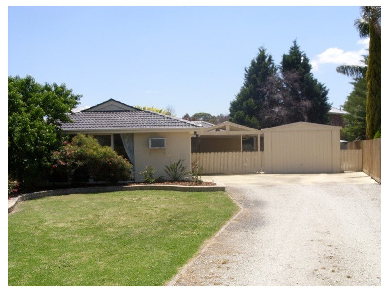 9 Cathie Court, Narre Warren VIC 3805