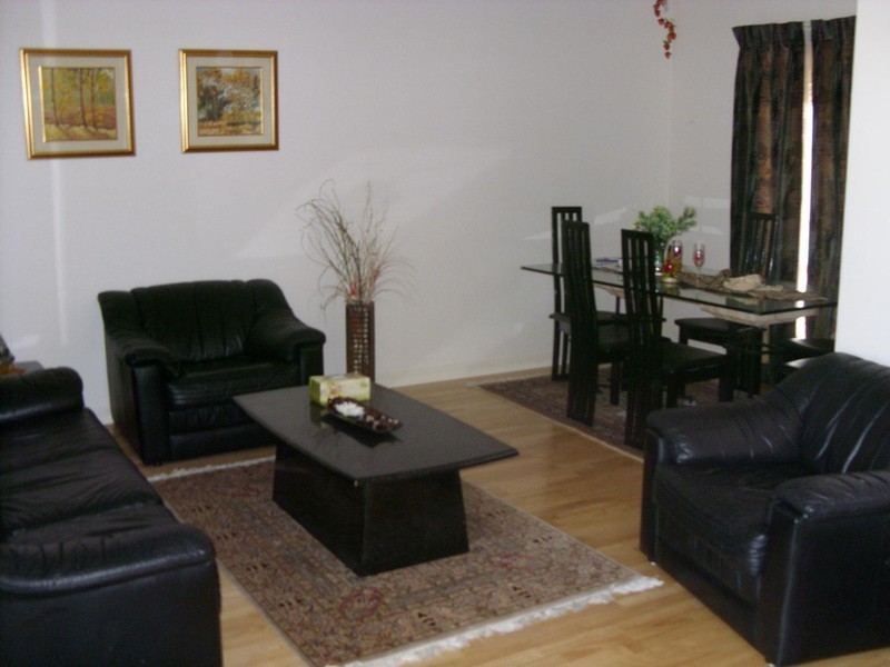 11 Landau Court, Cranbourne North VIC 3977