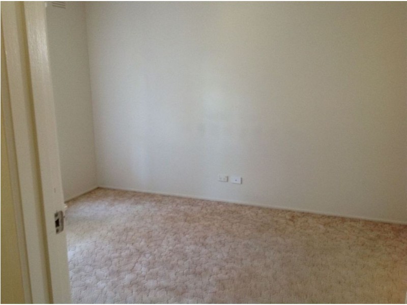 28 Cochrane Street, Cranbourne VIC 3977