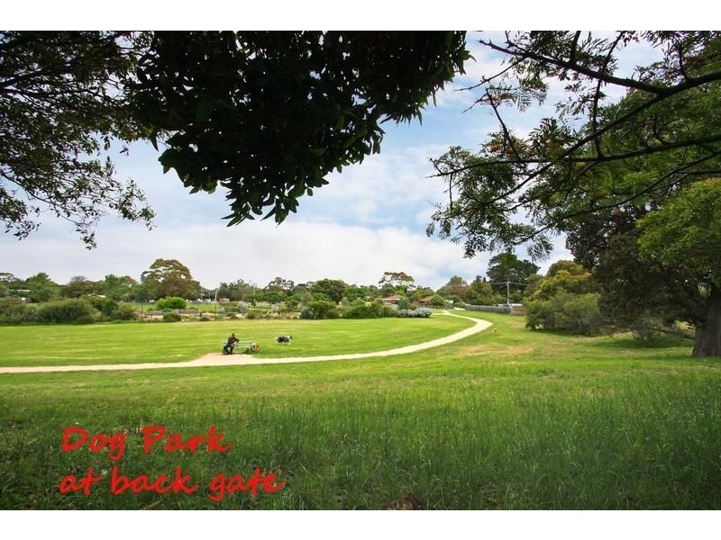 21 Mark Street, Rosebud VIC 3939