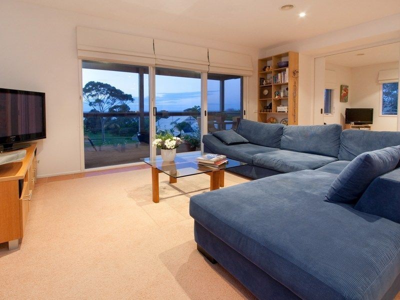 2b McArthur Street, Dromana VIC 3936