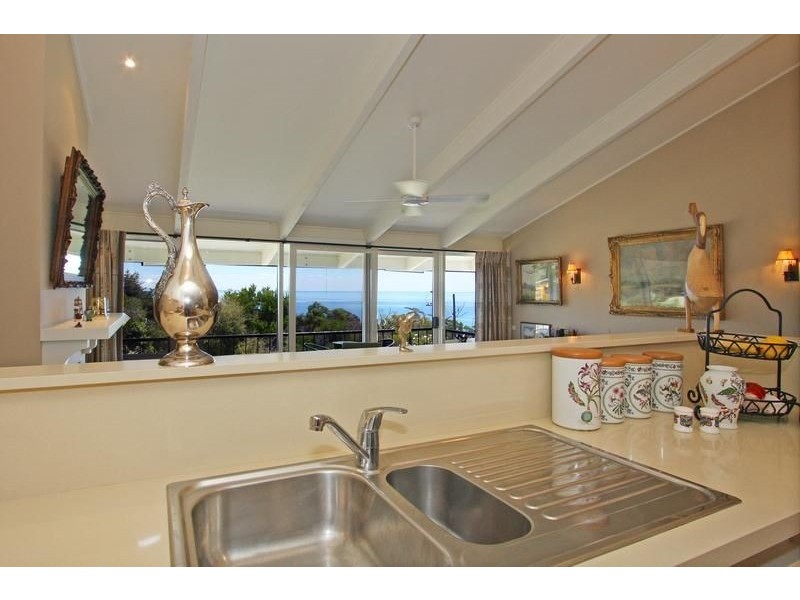 93 Latrobe Parade, Dromana VIC 3936