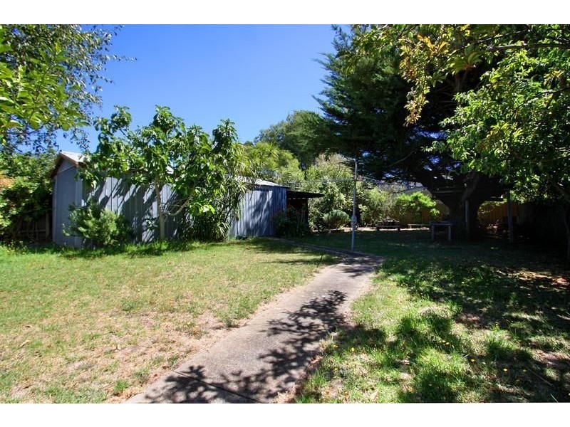 90 Watson Avenue, Dromana VIC 3936