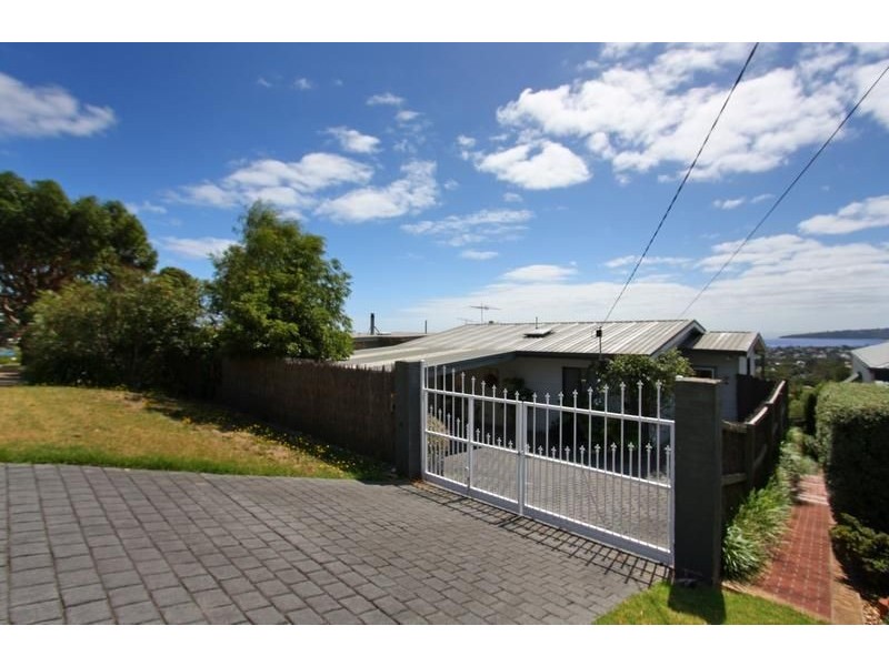 14 Hillview Street, Dromana VIC 3936