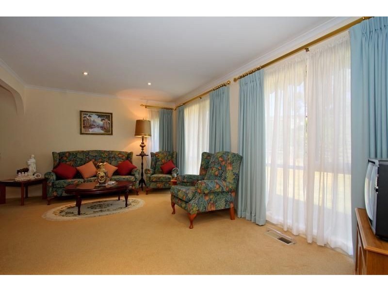 12 Beverley Street, Dromana VIC 3936