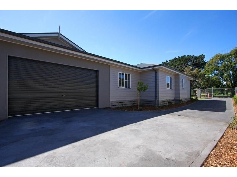 1/19 Como Court, Dromana VIC 3936
