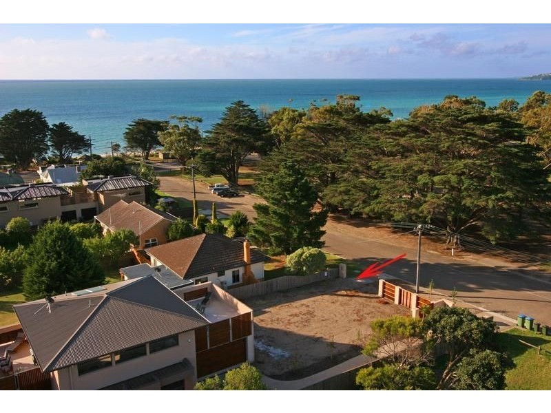 1/8 Permien Street, Dromana VIC 3936