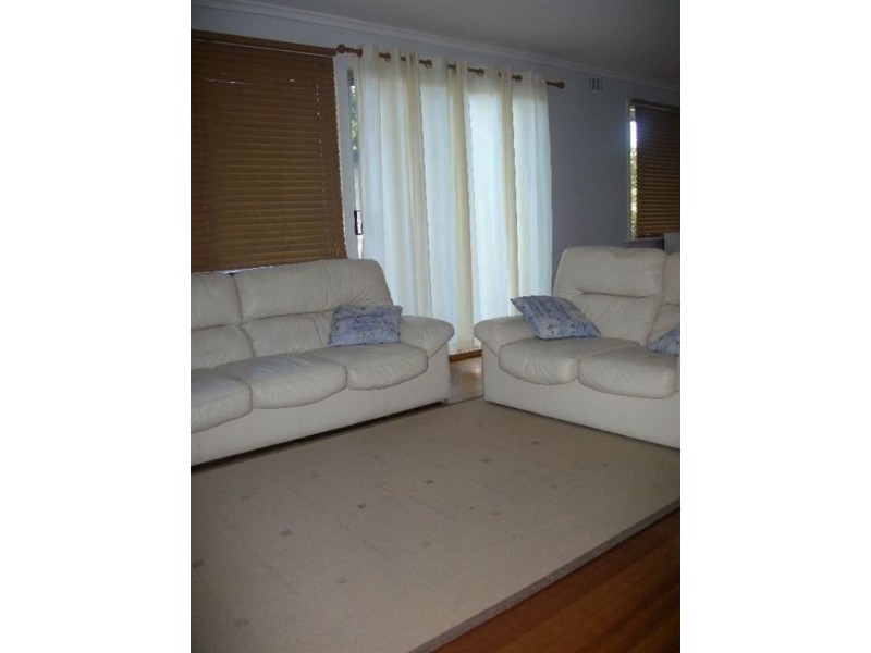 19 Prescott Ave, Safety Beach VIC 3936