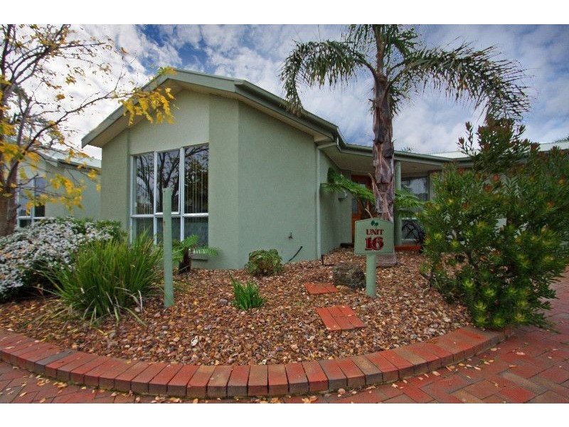 16/10D Country Club Drive, Safety Beach VIC 3936