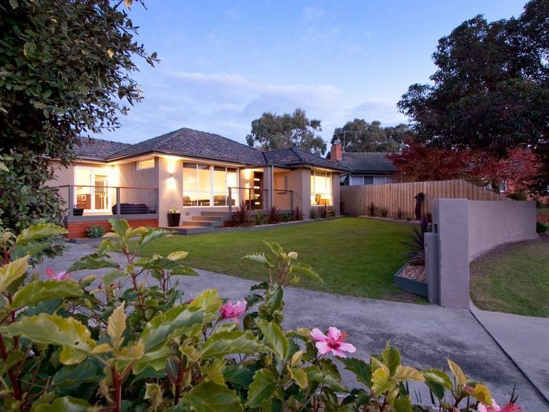 8 Marcus Court, Dromana VIC 3936
