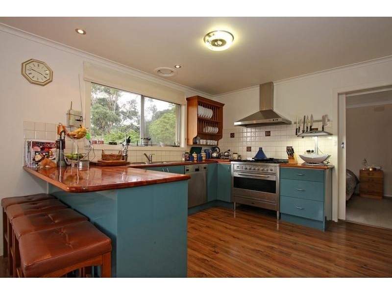 2 The Avenue, Mccrae VIC 3938