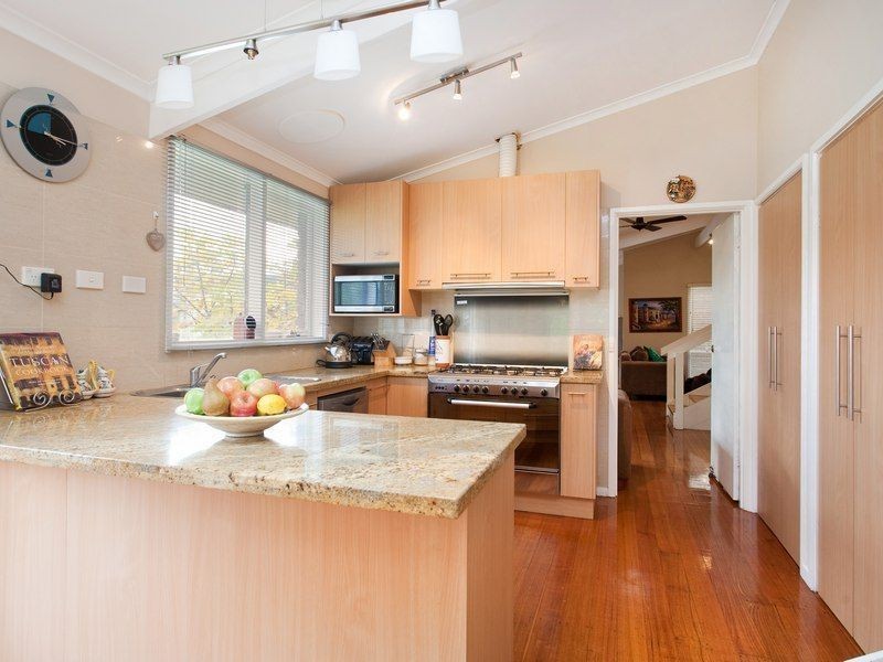 9 Elizabeth Avenue, Dromana VIC 3936