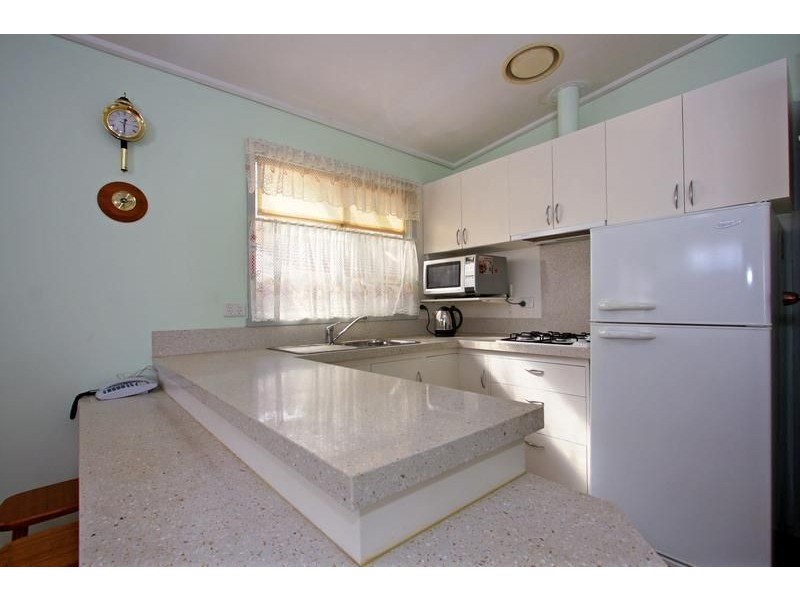 94 Dromana Pde, Safety Beach VIC 3936