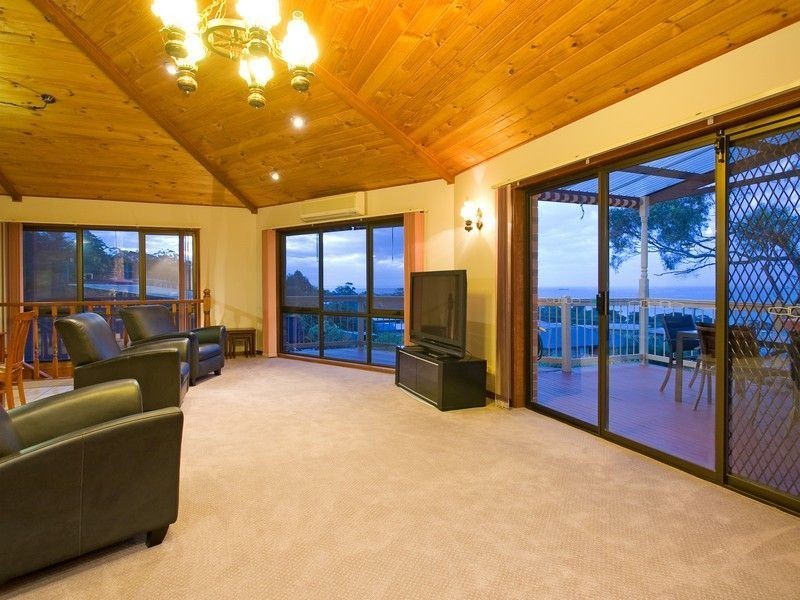 10 Maud, Dromana VIC 3936