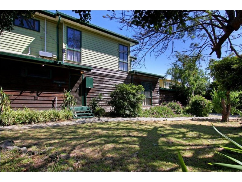 8 Hillman Avenue, Mccrae VIC 3938