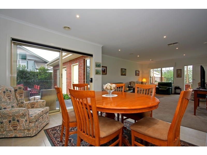 1/10 Verdon Street, Dromana VIC 3936