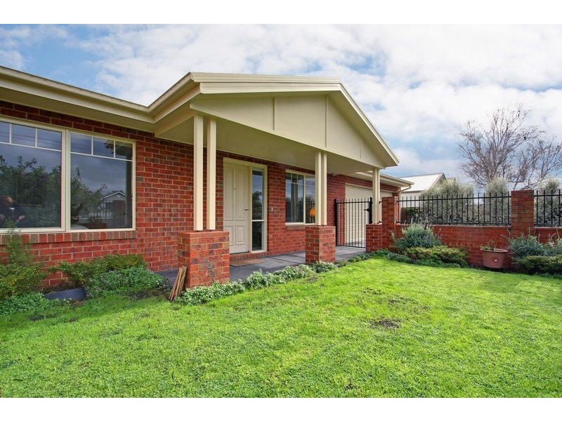 1/10 Verdon Street, Dromana VIC 3936