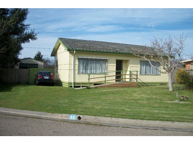 12 Higgins Street, Safety Beach VIC 3936