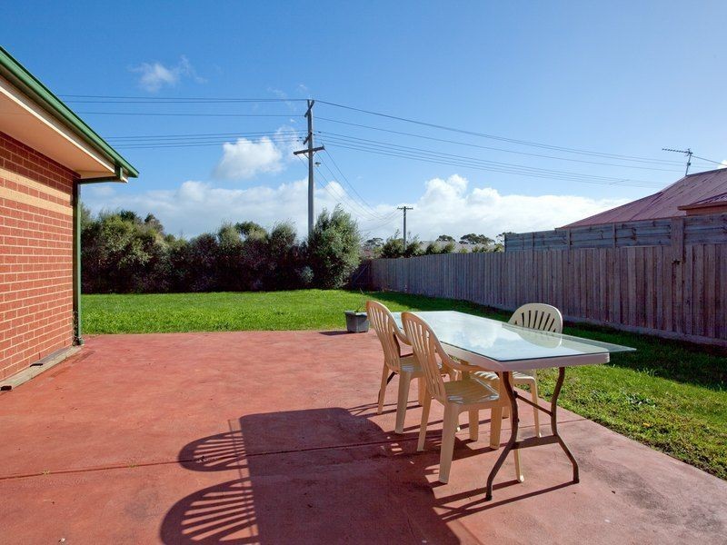 2 Fairway Lane, Safety Beach VIC 3936