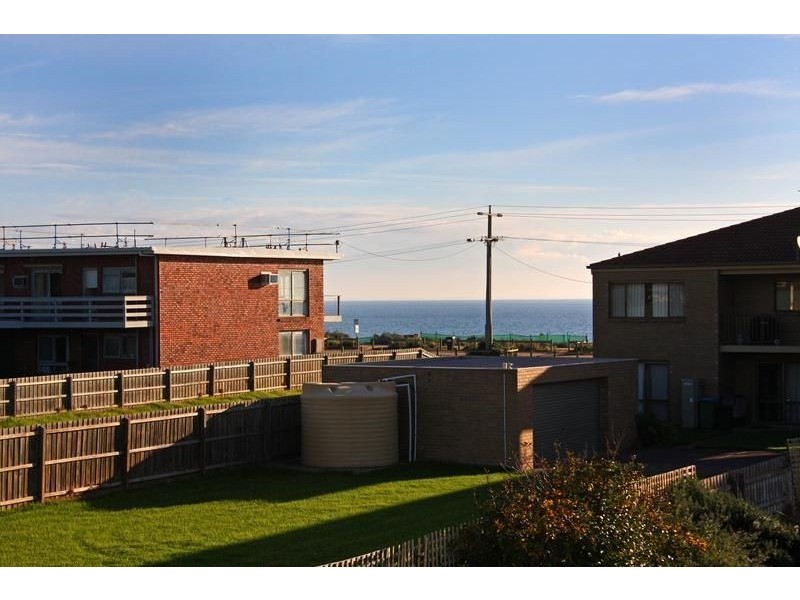 8/315 Dromana Parade, Safety Beach VIC 3936