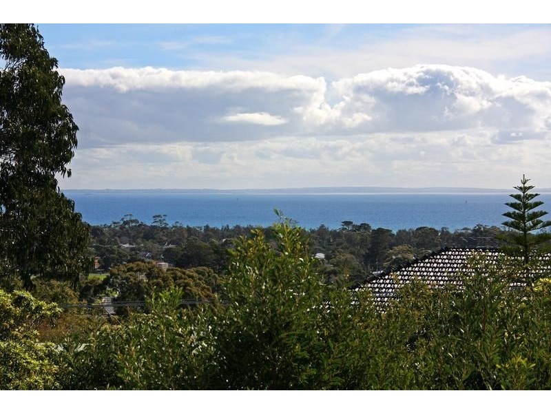 1 Russell, Mccrae VIC 3938