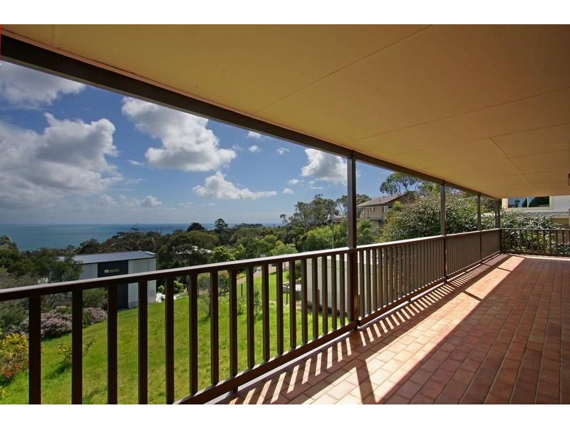 6 Bayview Road, Mccrae VIC 3938