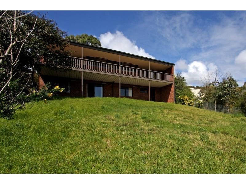 6 Bayview Road, Mccrae VIC 3938