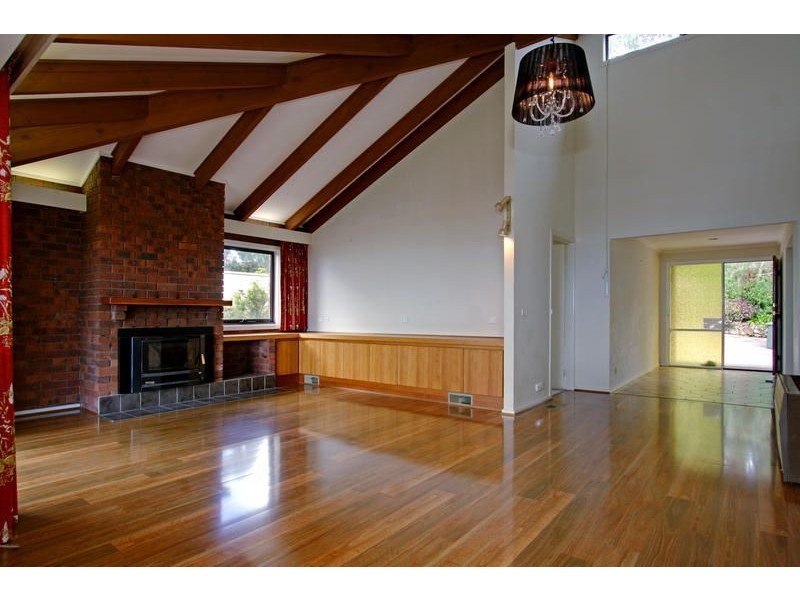 6 Bayview Road, Mccrae VIC 3938