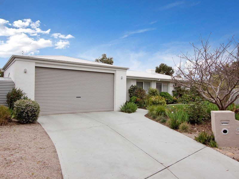 54 Golf Course Lane, Safety Beach VIC 3936