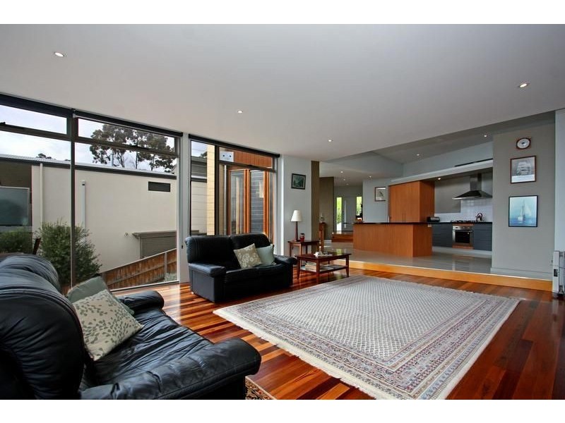 14 Garner Street, Dromana VIC 3936