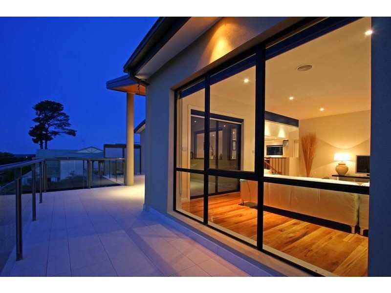 31 You Yangs Avenue, Dromana VIC 3936