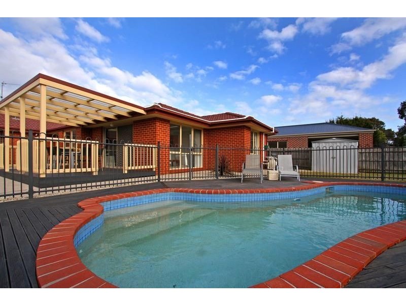 4 Lake View Lane, Safety Beach VIC 3936