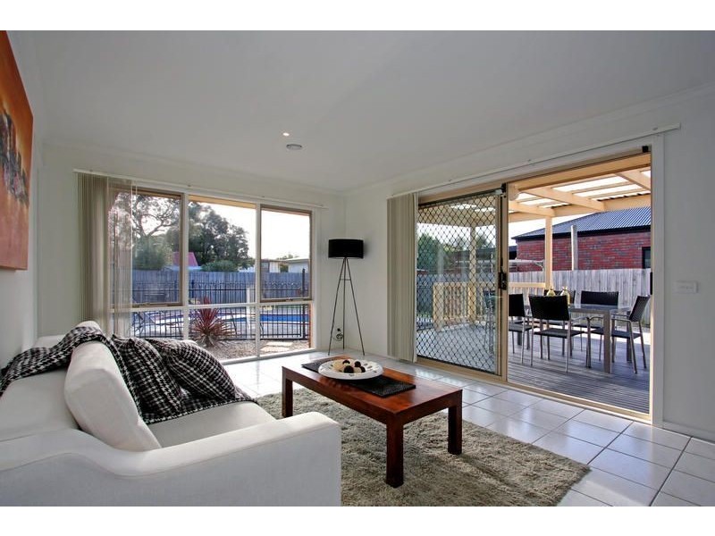 4 Lake View Lane, Safety Beach VIC 3936