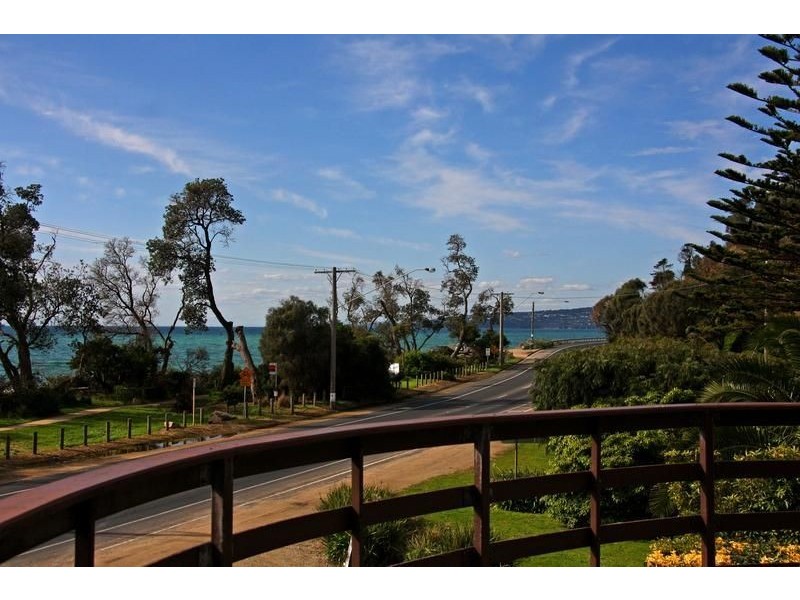 573 Point Nepean Road, Mccrae VIC 3938