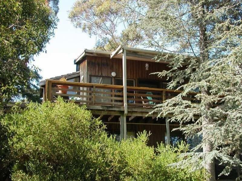 4 Burrell Street, Mccrae VIC 3938