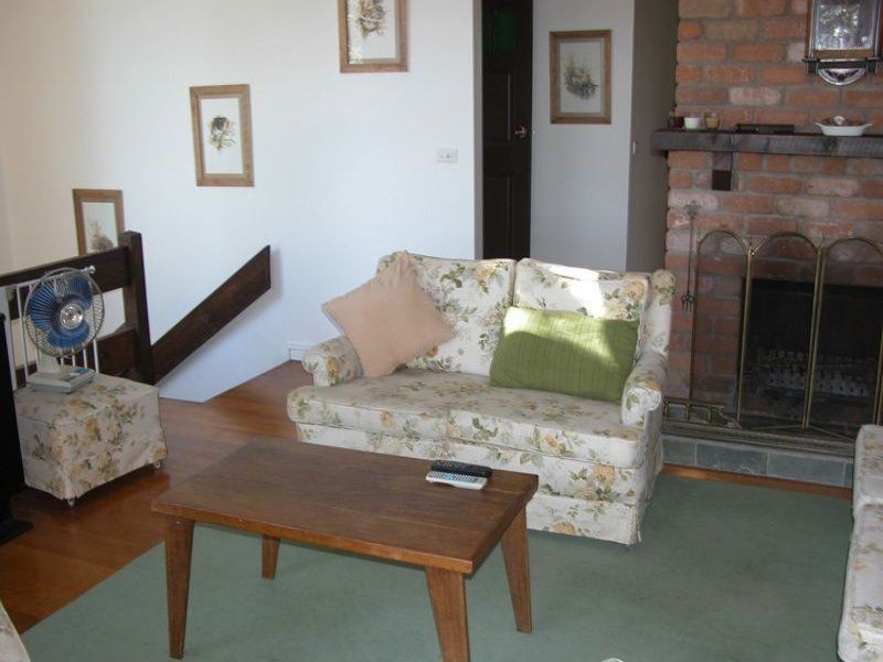 4 Burrell Street, Mccrae VIC 3938