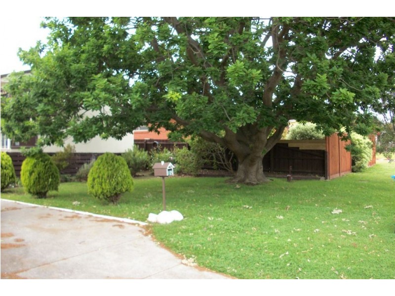 105 Charles Street, Dromana VIC 3936