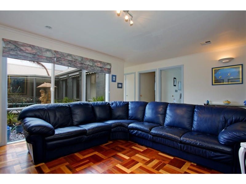 45 Palm Tree Drive, Safety Beach VIC 3936