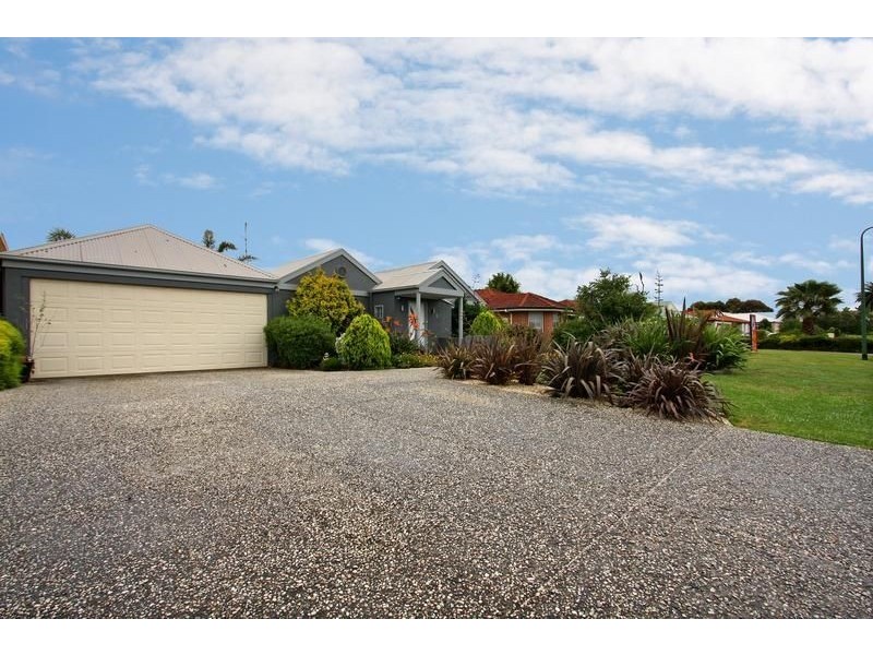 45 Palm Tree Drive, Safety Beach VIC 3936