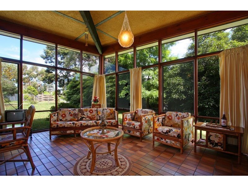 1 Foothills Avenue, Mccrae VIC 3938