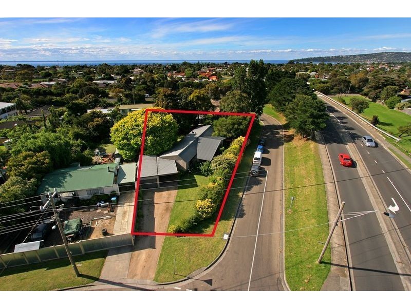 2 Basil Street, Dromana VIC 3936